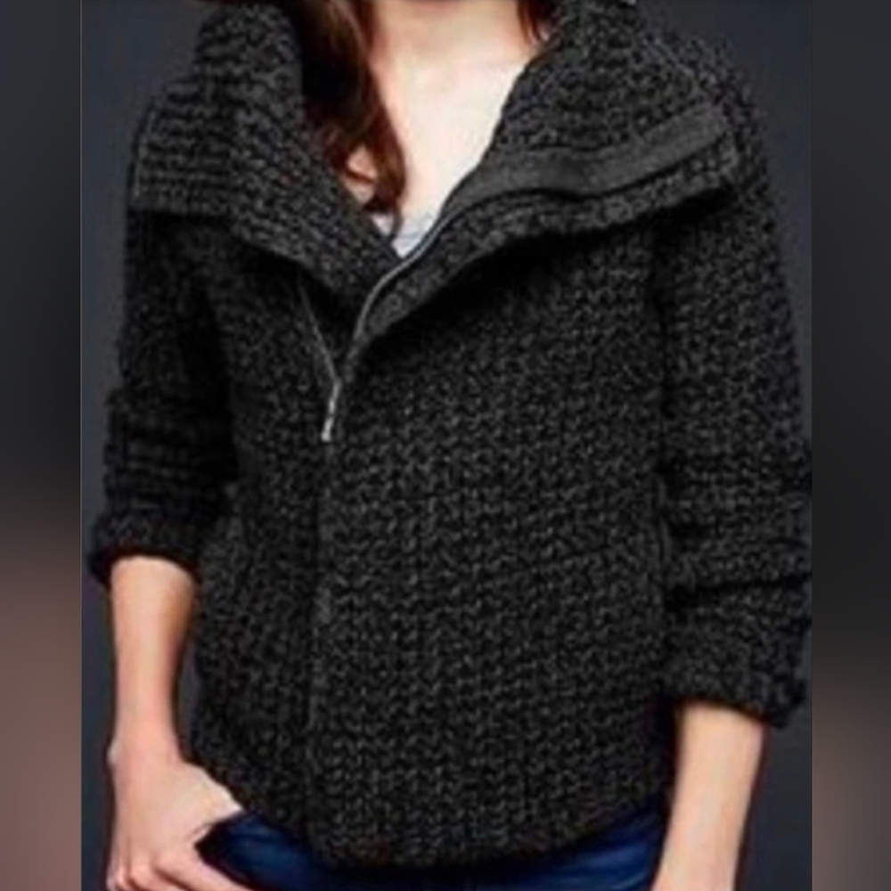2015 GAP Black Knit Moto Sweater
